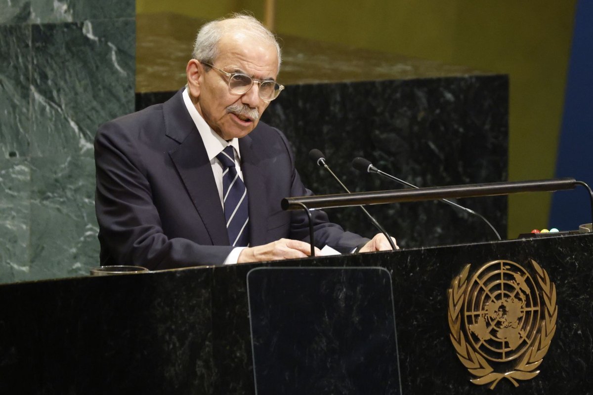 Lebanon prime minister warns of vacuum in south as UNIFIL mandate ends